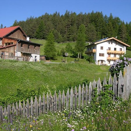 Апартаменты Tiefhof Наудерс Экстерьер фото